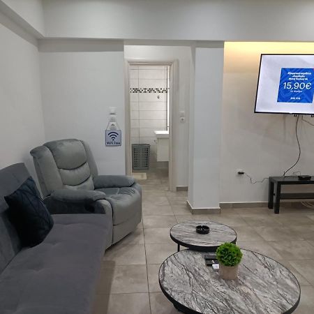 Travelers Tranquil & Chillout Apt Apartment เอเธนส์ ภายนอก รูปภาพ