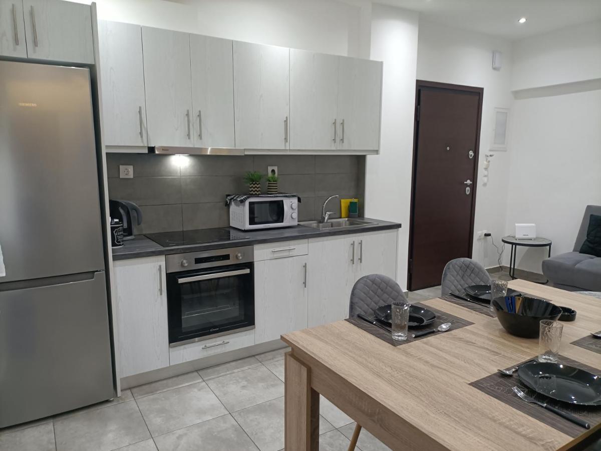 Travelers Tranquil & Chillout Apt Apartment เอเธนส์ ภายนอก รูปภาพ