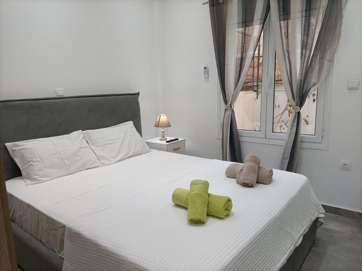 Travelers Tranquil & Chillout Apt Apartment เอเธนส์ ภายนอก รูปภาพ