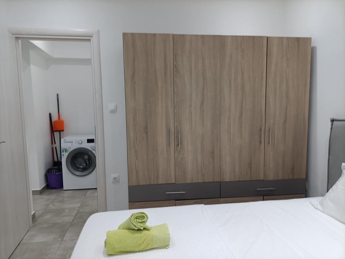 Travelers Tranquil & Chillout Apt Apartment เอเธนส์ ภายนอก รูปภาพ